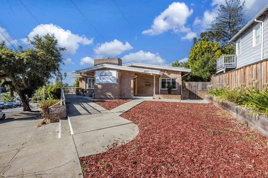 4677 Tompkins Ave, Oakland, CA for sale - Building Photo - Image 1 of 52