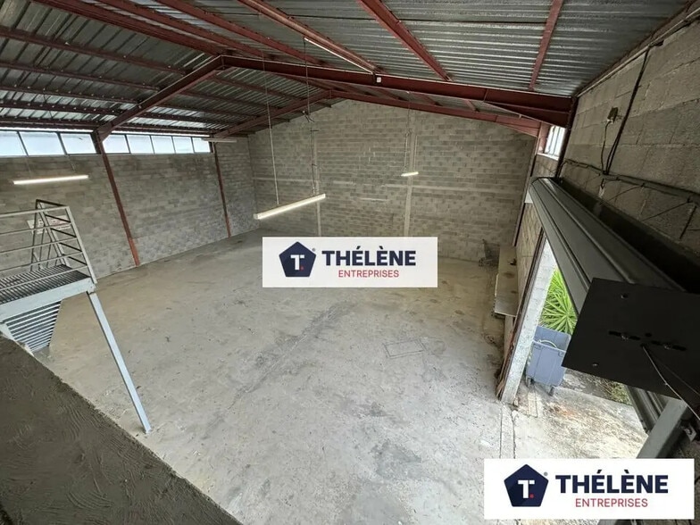 Industrial in Vendargues for lease - Interior Photo - Image 3 of 9