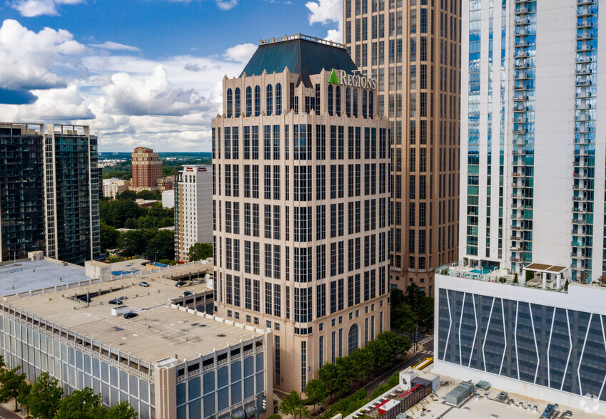 1180 W Peachtree St NW, Atlanta, GA for sale - Primary Photo - Image 1 of 1