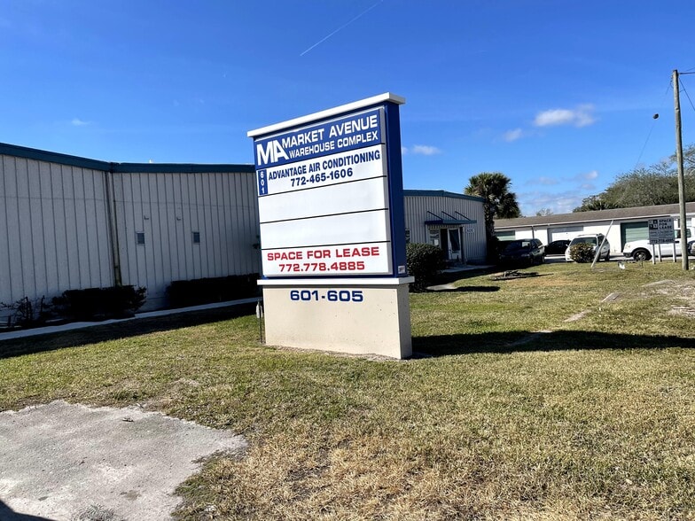 601-605 S Market Ave, Fort Pierce, FL for lease - Building Photo - Image 3 of 5