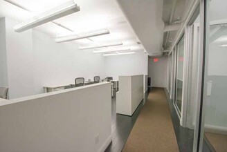 224 Fifth Ave, New York, NY for lease Interior Photo- Image 2 of 6