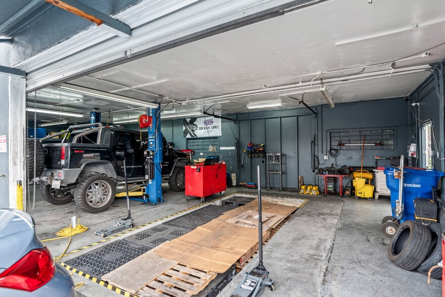 2068 Winchester Blvd, Campbell, CA for sale - Building Photo - Image 3 of 18