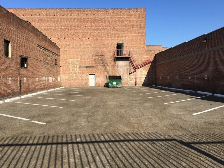 28 S American St, Stockton, CA for sale - Building Photo - Image 3 of 29