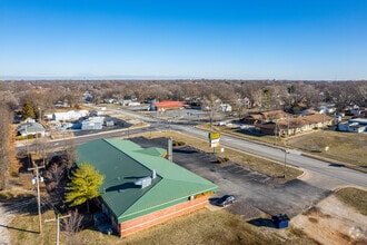 615 S Scenic Ave, Springfield, MO - AERIAL map view