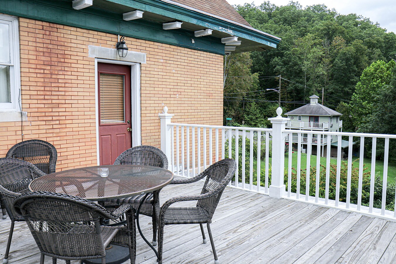 View Photo
