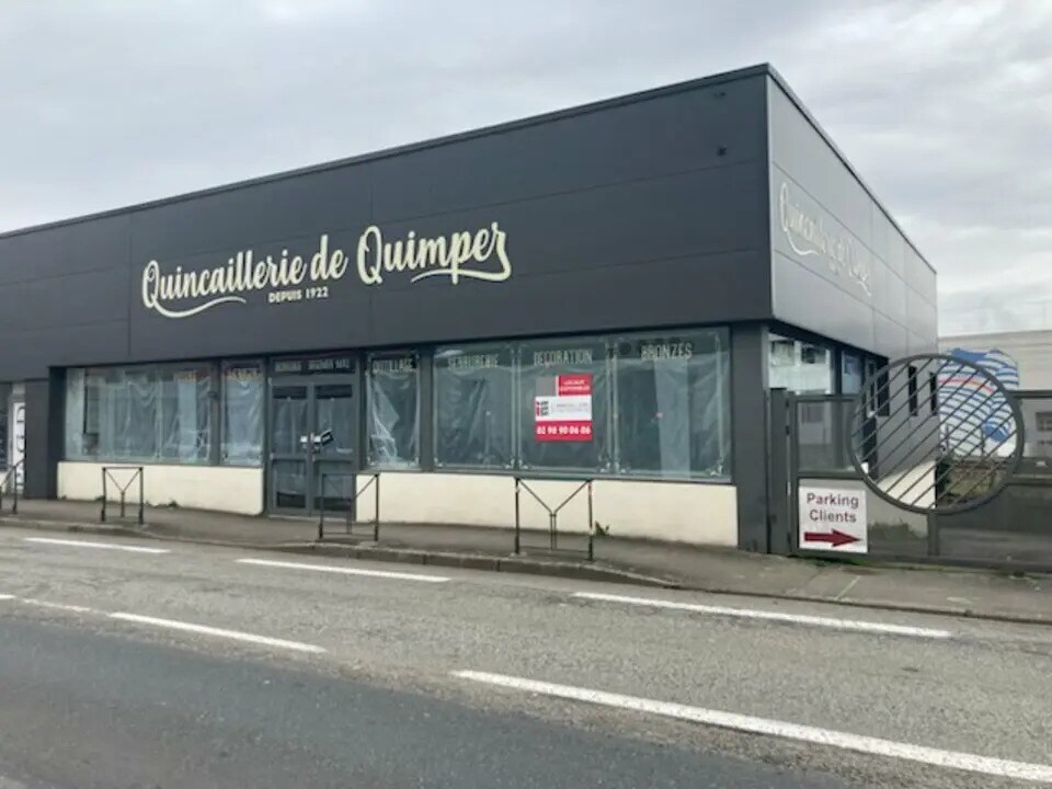 Retail in Quimper for lease Building Photo- Image 1 of 2