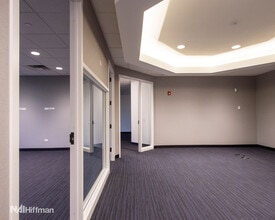 750 Warrenville Rd, Lisle, IL for lease Interior Photo- Image 2 of 13