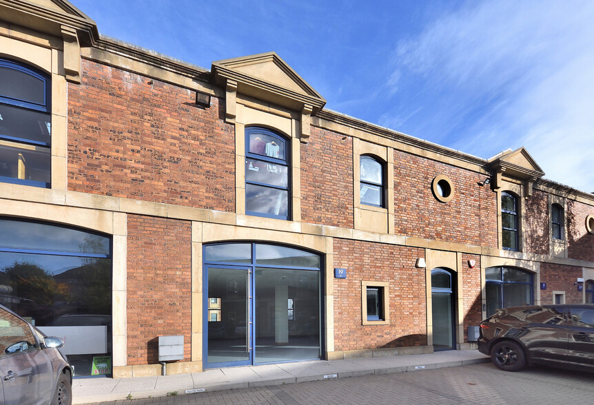 21/1 Silvermills Ct, Edinburgh for lease - Building Photo - Image 1 of 9