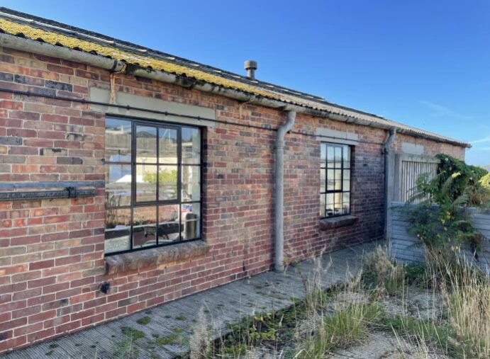 228 Ringwood Rd, Poole, BH14 0RS