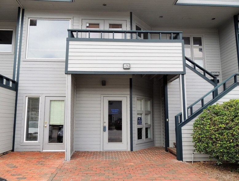 4400 Bayou Blvd, Pensacola, FL 32503