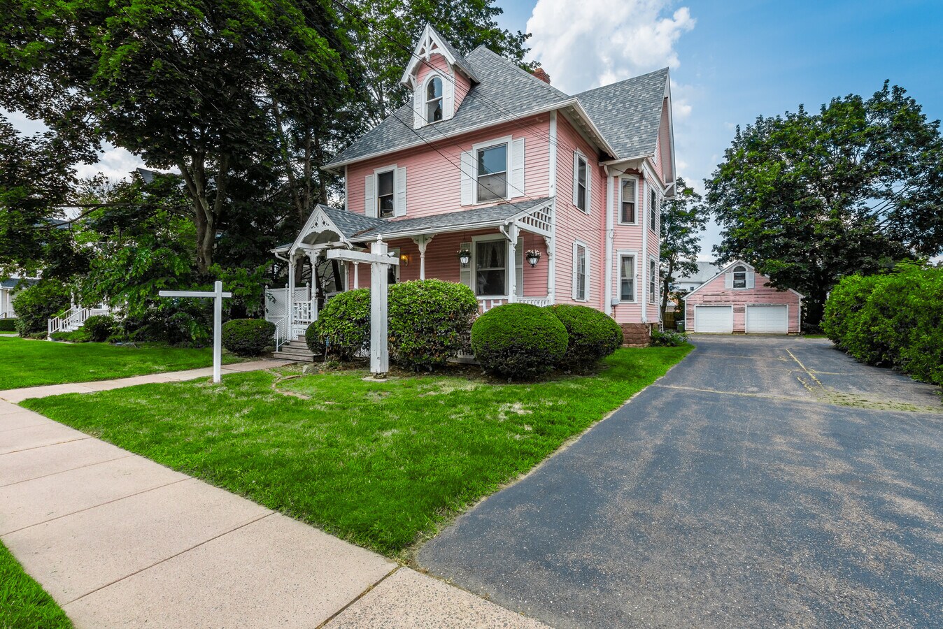 40 Bloomfield Ave, Windsor, CT 06095