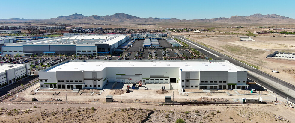 Bermuda Rd, Henderson, NV 89044 - Strongbox Bermuda Industrial Center ...