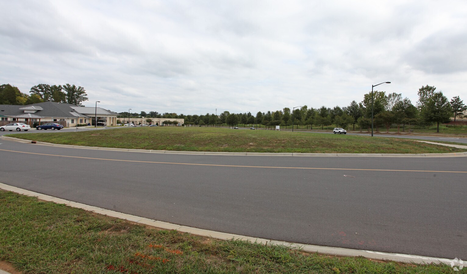 001 W Arrowood Rd, Charlotte, NC 28273