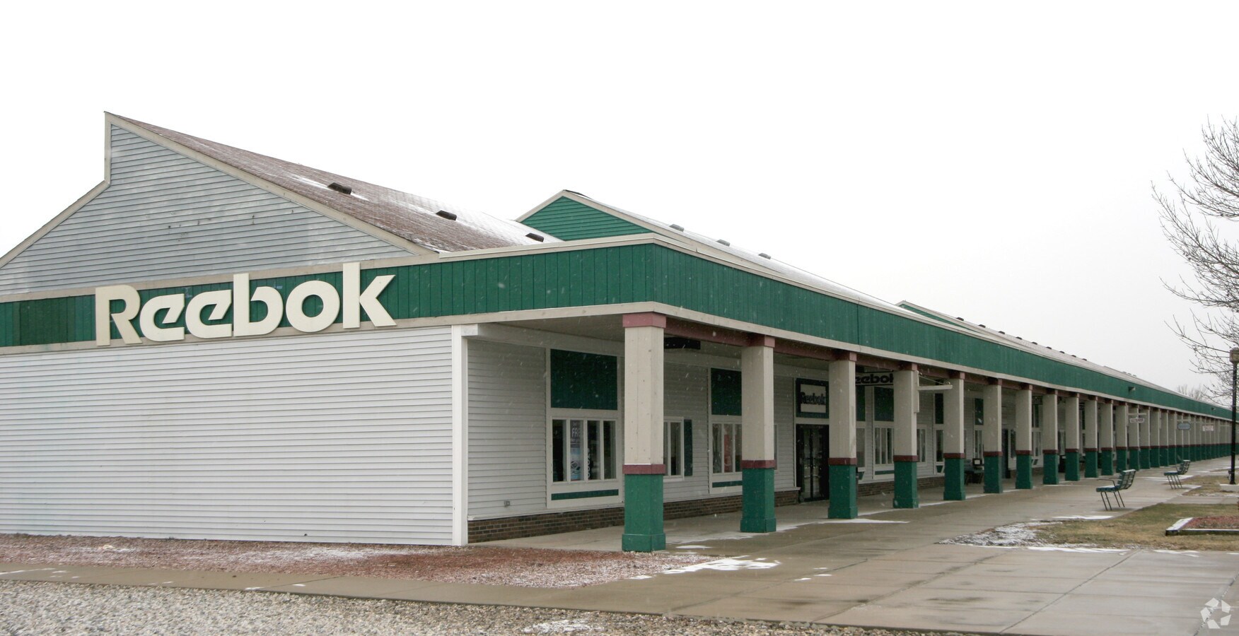 14500 Laplaisance Rd, Monroe, MI 48161