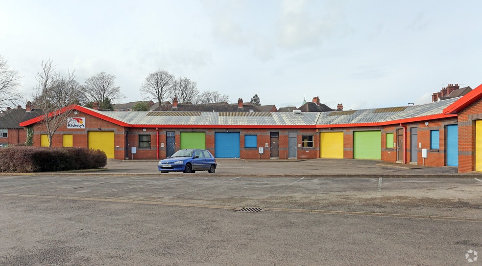Station St, Leek for lease - Building Photo - Image 3 of 16