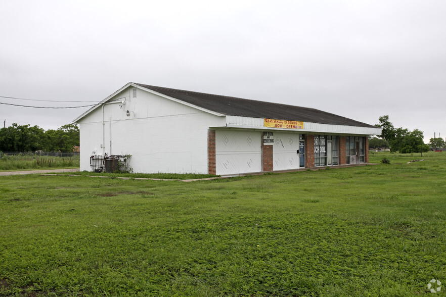 12280 Almeda Dr, Houston, TX for lease - Building Photo - Image 3 of 3