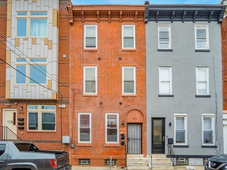 1912 Ingersoll St, Philadelphia, PA for sale - Primary Photo - Image 1 of 24