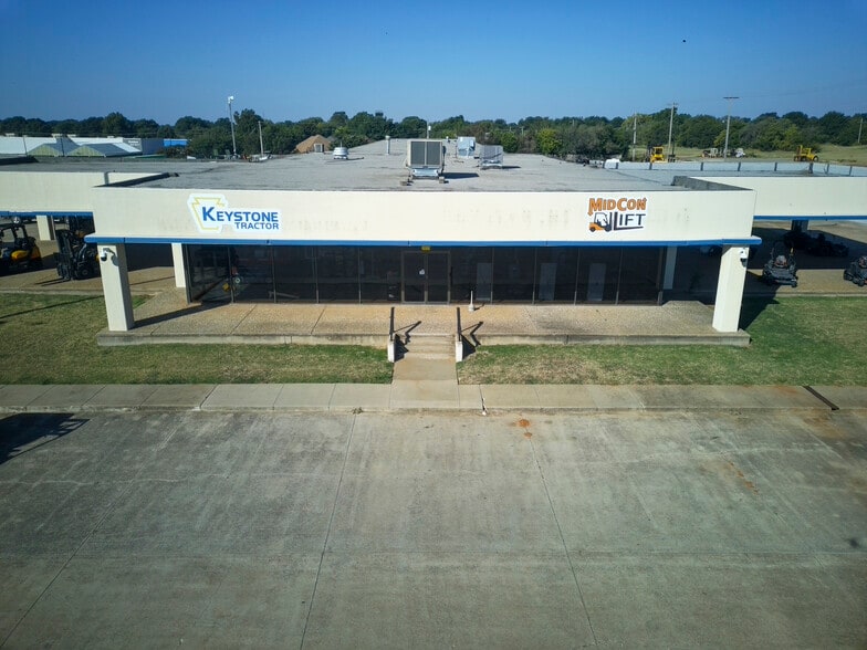 1909 N Highway 81, Duncan, OK for sale - Building Photo - Image 3 of 80