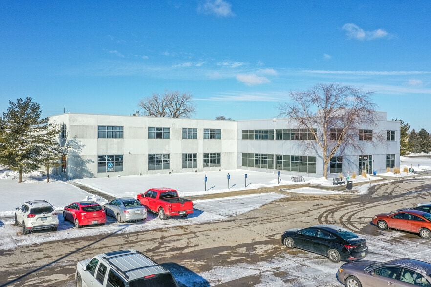 1700 Dixon St, Des Moines, IA for sale - Primary Photo - Image 1 of 1