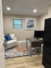 4651 Roswell Rd NE, Atlanta, GA for lease Interior Photo- Image 2 of 3