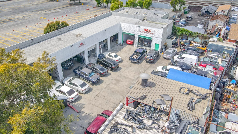 4511-4527 Staunton Ave, Los Angeles, CA for lease - Building Photo - Image 3 of 12