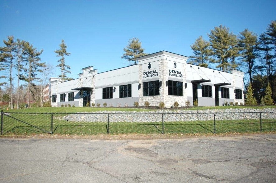 47 Bedford St, Middleboro, MA 02346