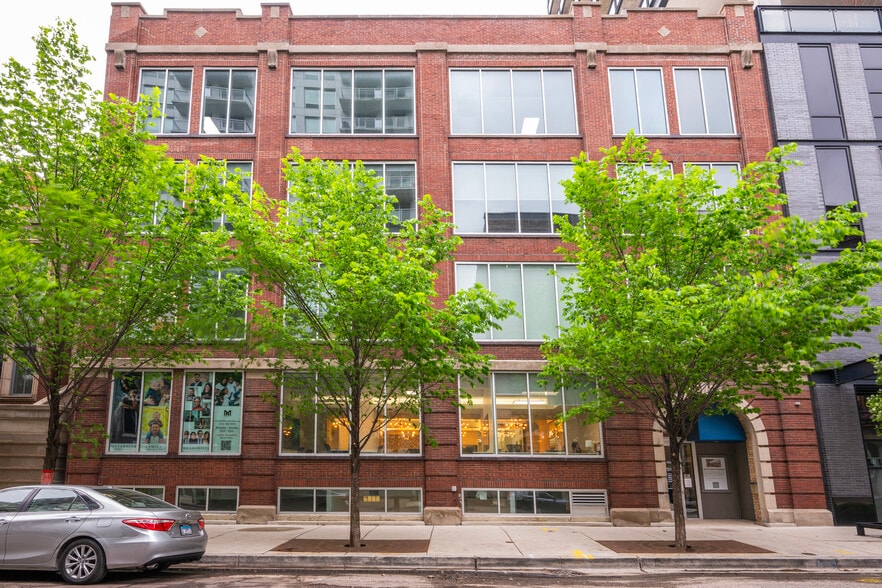 420 W Huron St, Chicago, IL for lease - Primary Photo - Image 1 of 10