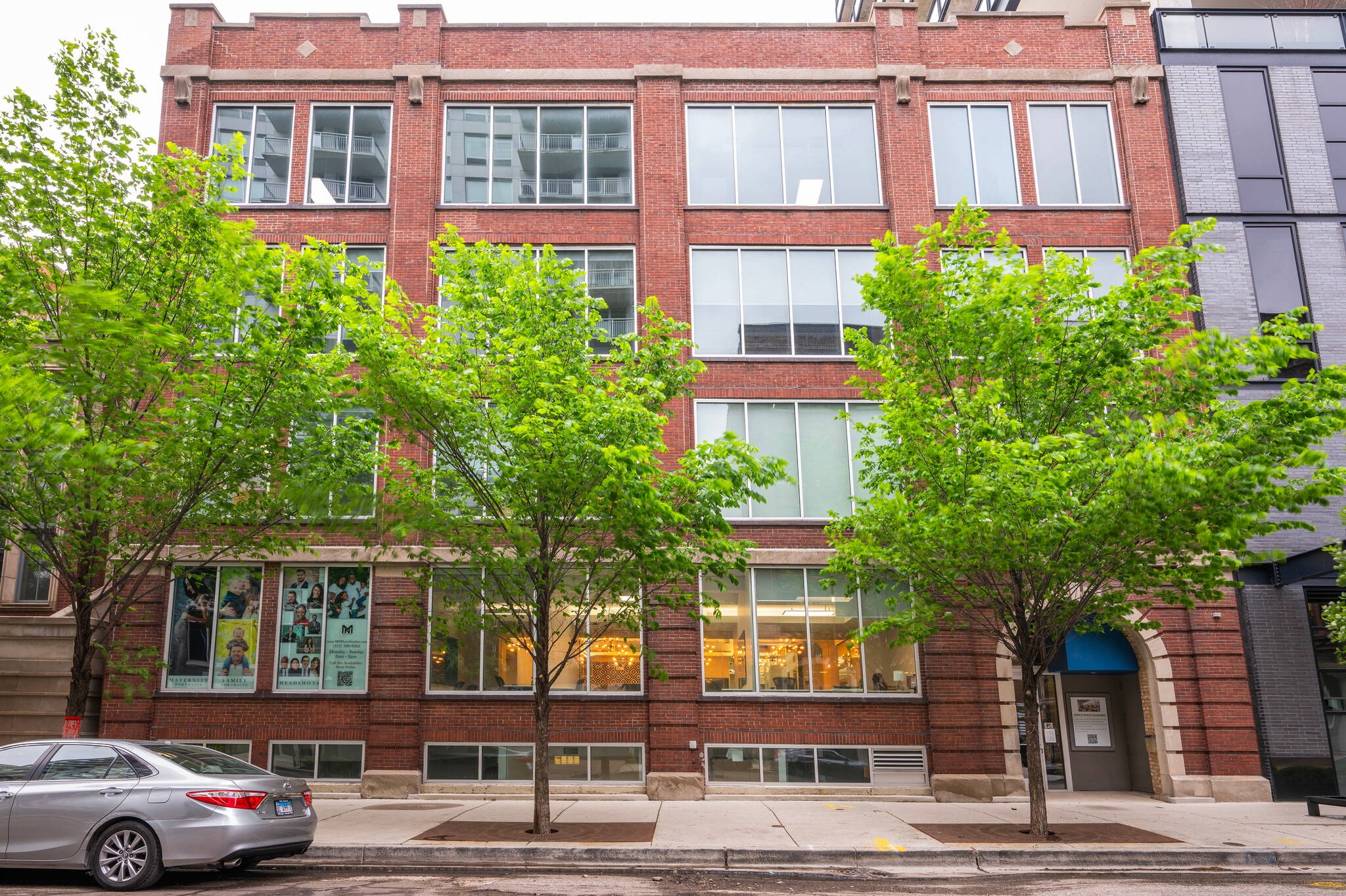 420 W Huron St, Chicago, IL for lease Primary Photo- Image 1 of 11