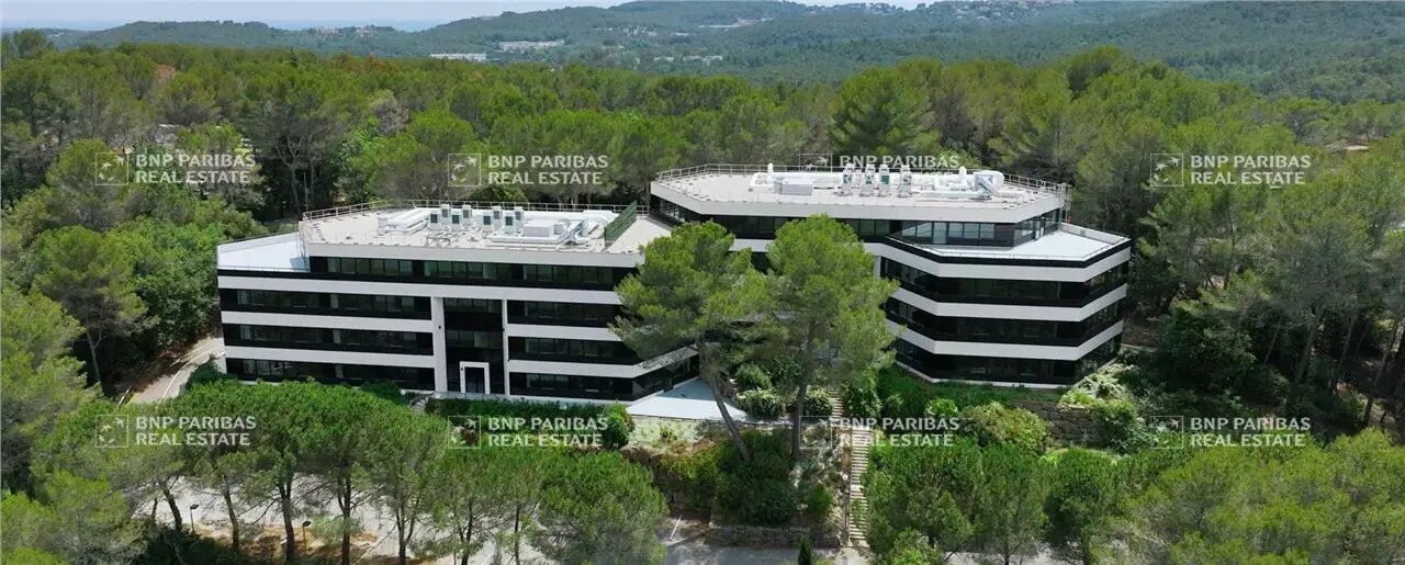 Office in Valbonne for sale Building Photo- Image 1 of 19