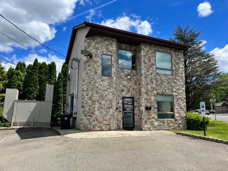 133 Ledgewood Ave, Netcong, NJ for sale - Building Photo - Image 1 of 1