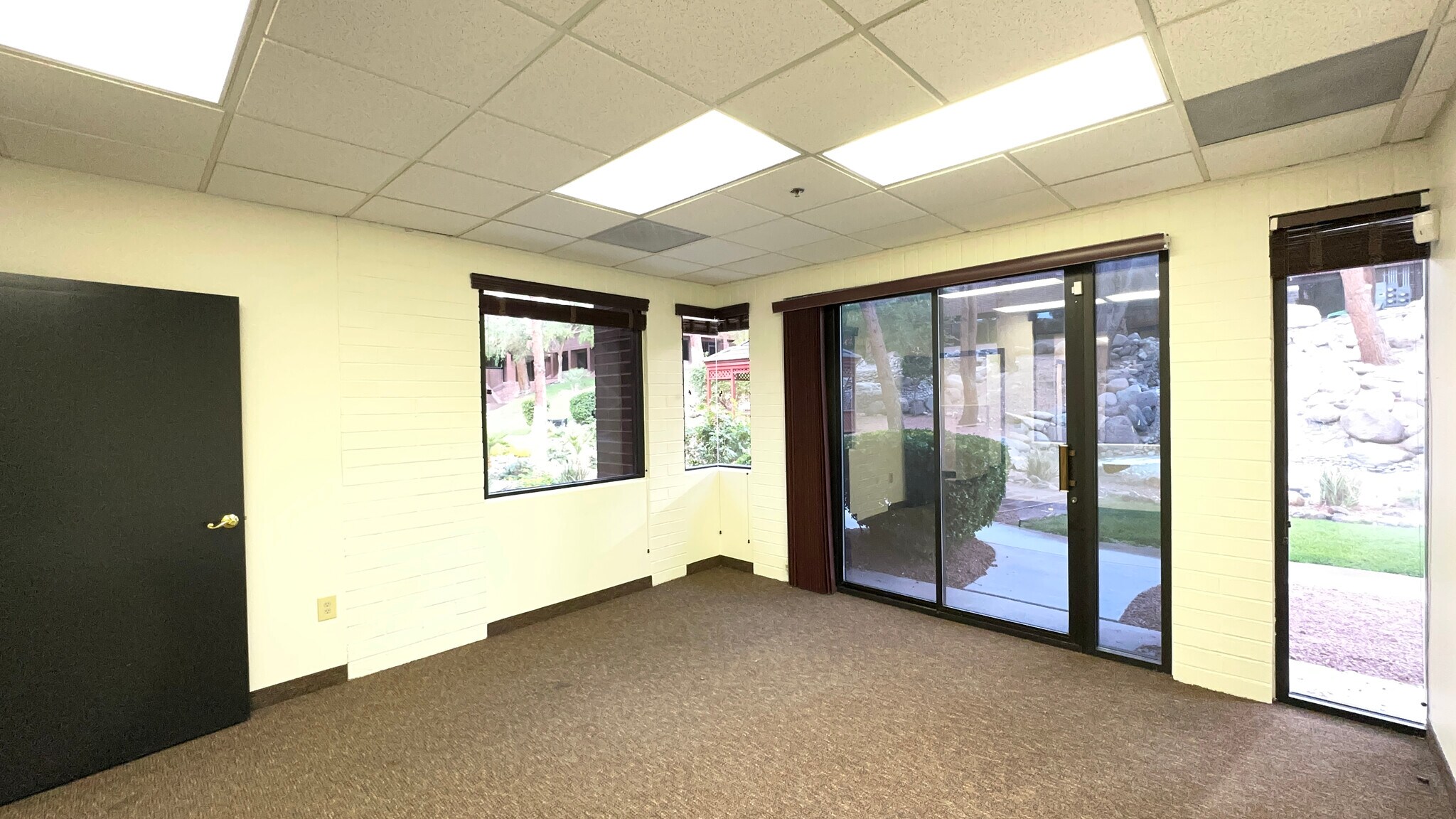 3821 W Charleston Blvd, Las Vegas, NV 89102 Charleston Valley View