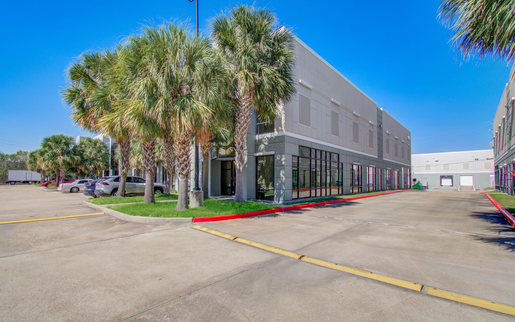 9330 Kirby Dr, Houston, TX for lease Building Photo- Image 1 of 75