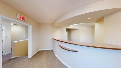 1034 Marlton Pike E, Cherry Hill, NJ for lease Interior Photo- Image 1 of 8