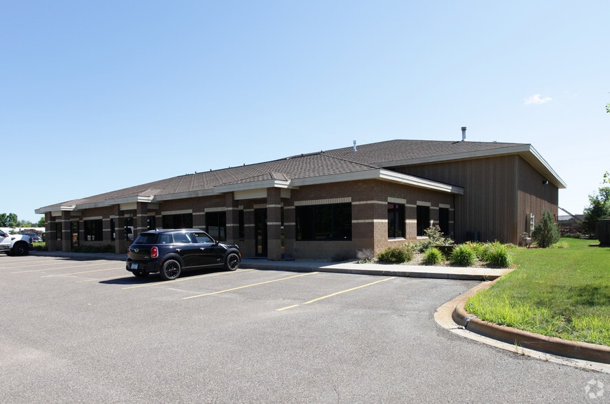1960 CR-90, Maple Plain, MN for lease - Building Photo - Image 1 of 2