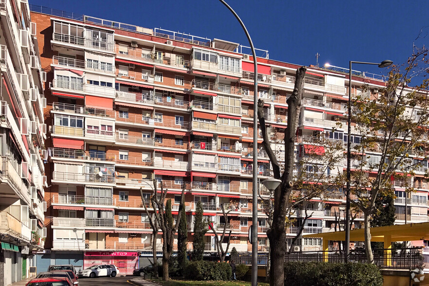 Plaza de Pontevedra, 2, Alcorcón, Madrid for sale - Primary Photo - Image 2 of 2