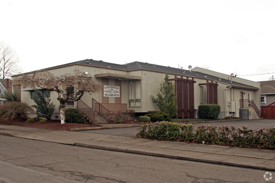 106 E 2nd St, Molalla, OR for sale - Building Photo - Image 3 of 27