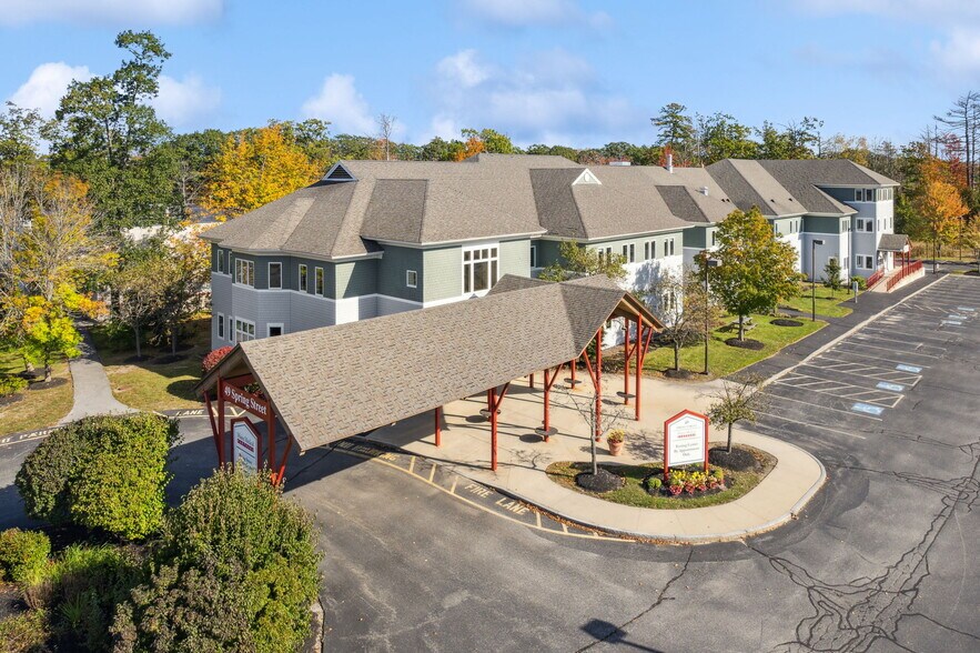 49 Spring St, Scarborough, ME for sale - Building Photo - Image 1 of 1