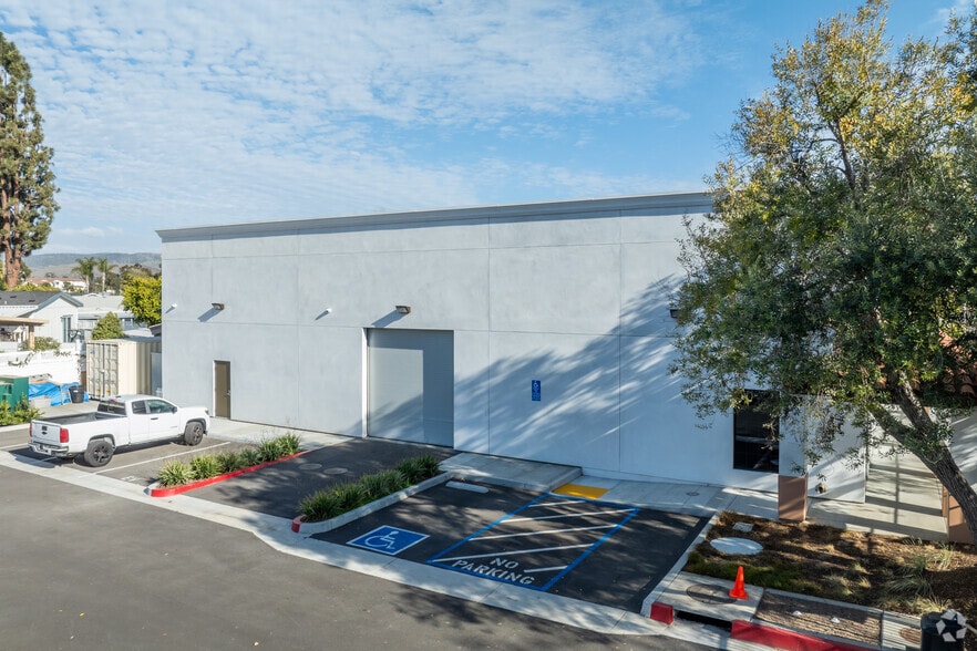 26391 Calle Rolando, San Juan Capistrano, CA for lease - Building Photo - Image 2 of 6