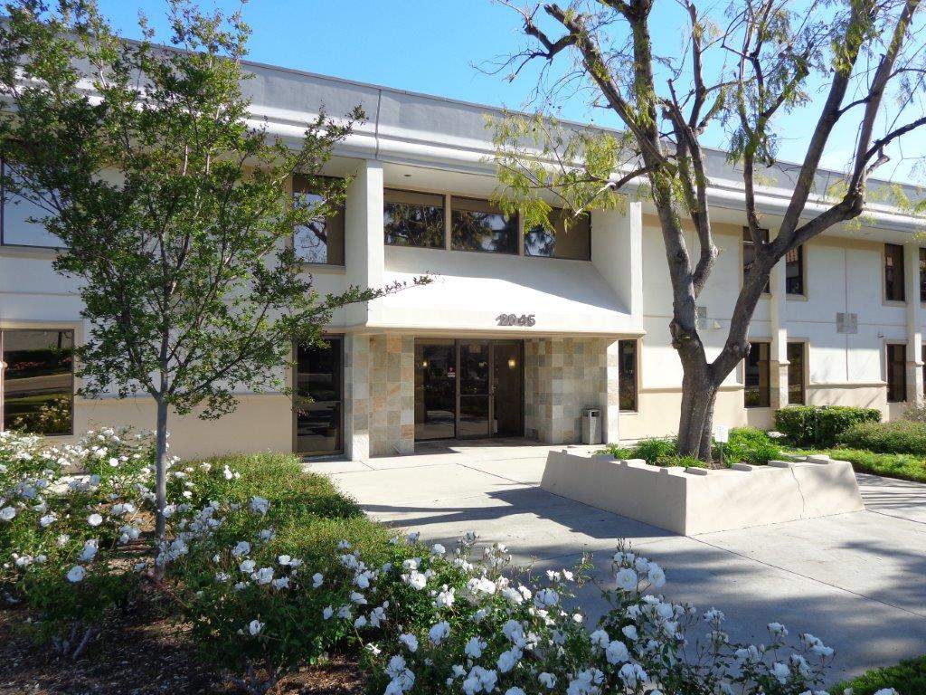 2045 Royal Ave, Simi Valley, CA 93065 Royal Medical Plaza