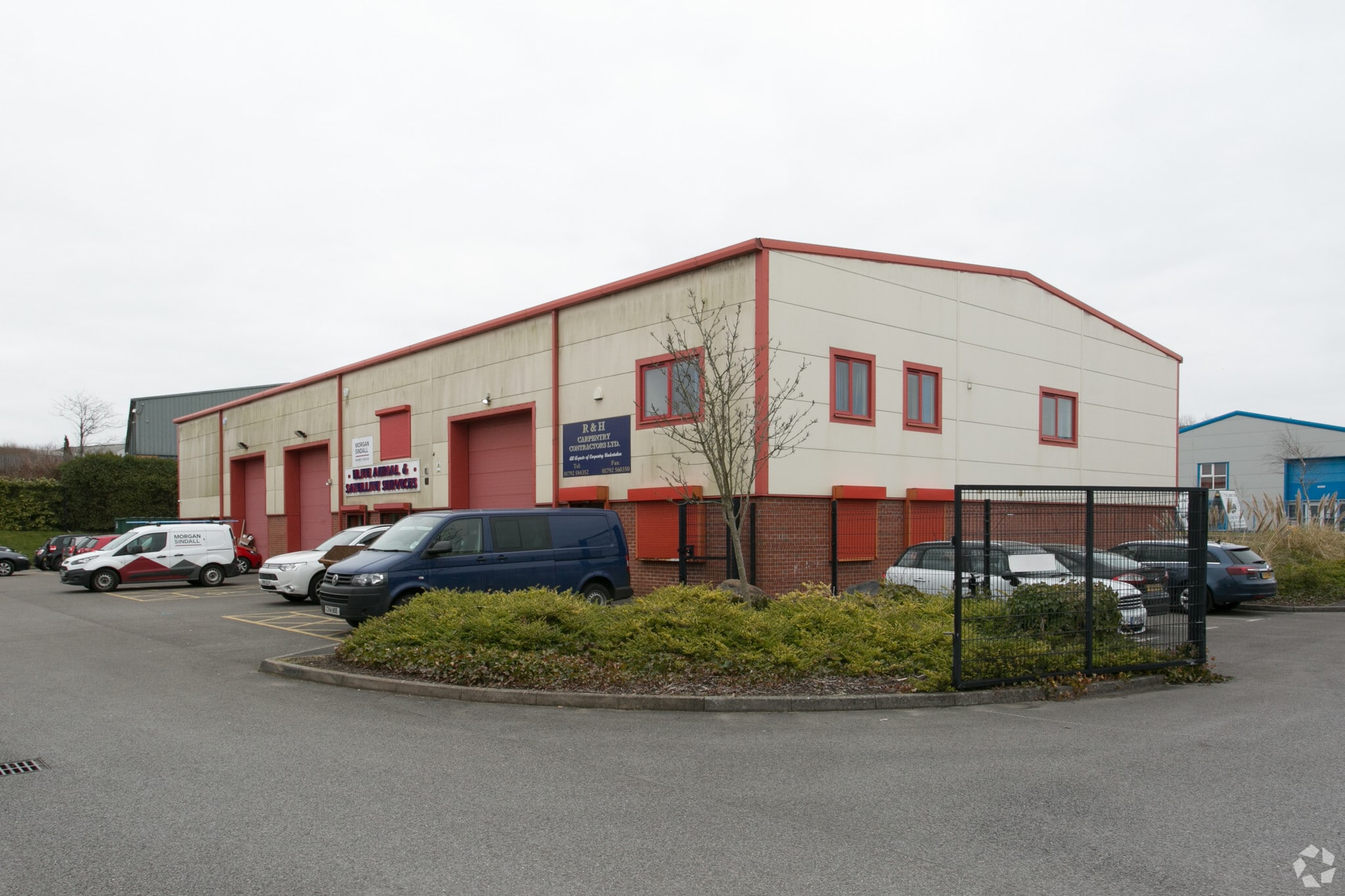 Llys Cae Felin, Swansea for sale Primary Photo- Image 1 of 1