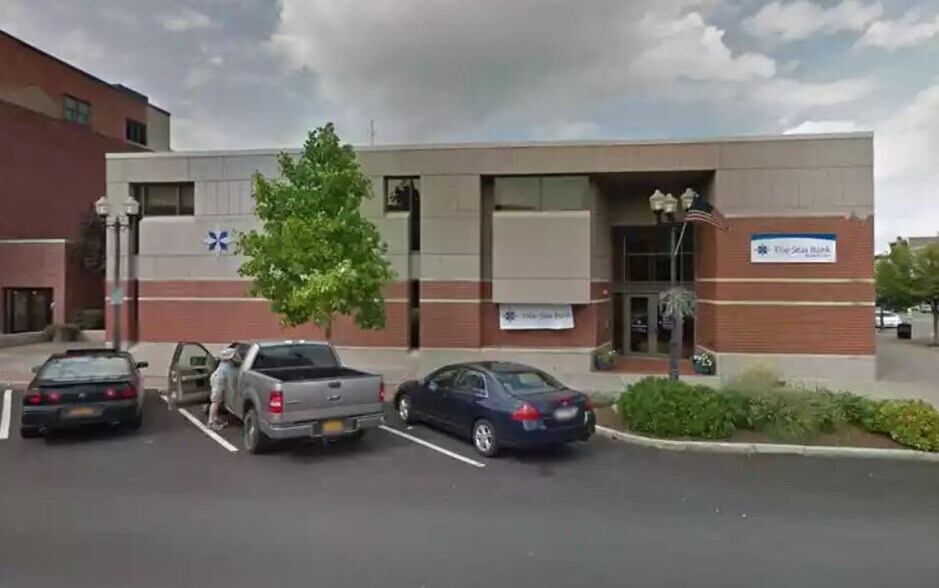 2 Seneca St, Geneva, NY for sale - Building Photo - Image 1 of 1