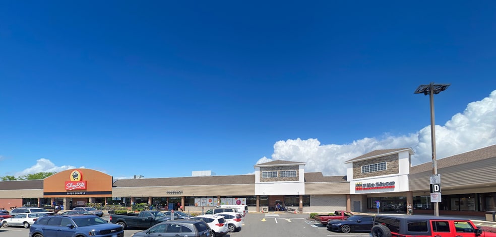 360 Connecticut Ave, Norwalk, CT for lease - Building Photo - Image 3 of 5