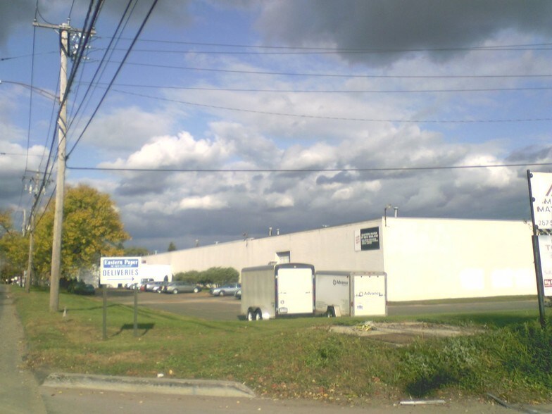 2901 State St, Hamden, CT 06517