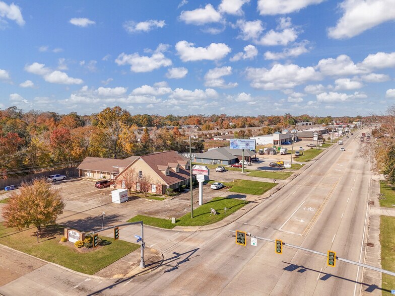 952 Oneal Ln, Baton Rouge, LA for lease - Building Photo - Image 2 of 10