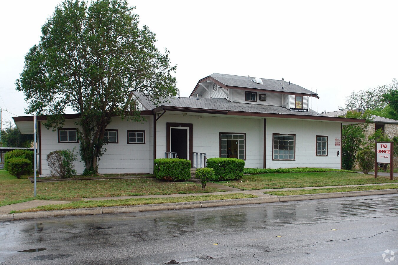 200 Donaldson Ave, San Antonio, TX 78201