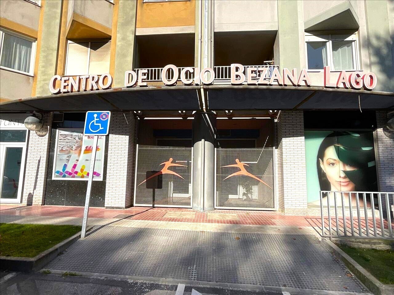 Retail in Santa Cruz de Bezana for sale Building Photo- Image 1 of 26