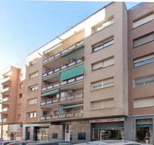Multifamily in Sabadell, Barcelona for sale Primary Photo- Image 1 of 2