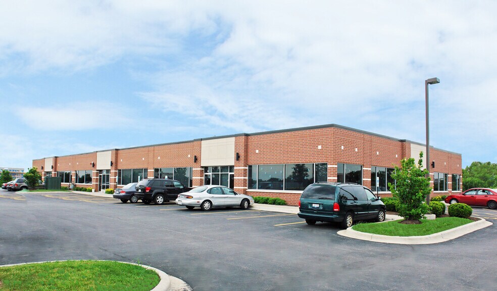6880 N Frontage Rd Burr Ridge Il 60527 Office For Lease Loopnet Com