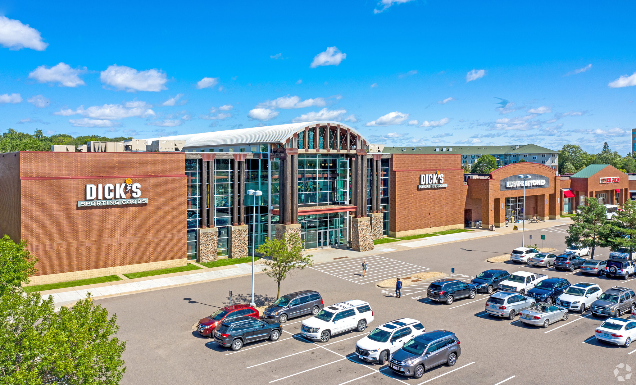 11210-11260 Wayzata Blvd, Minnetonka, MN for lease Building Photo- Image 1 of 8