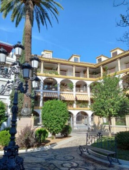 Retail in Córdoba for sale - Building Photo - Image 1 of 2